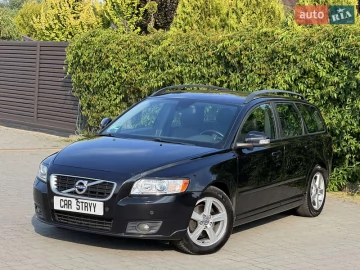 Авто Volvo V50 2011 № 7800238
