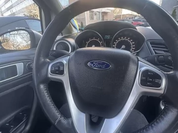 Авто Ford Fiesta 2016 № 7800240