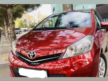 Авто Toyota Yaris 2011 № 7800245
