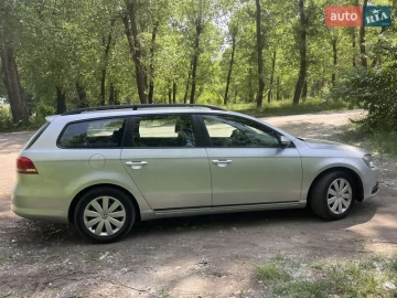 Авто Volkswagen Passat 2013 № 7800295