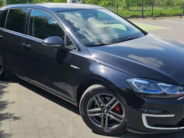 Авто Volkswagen E-Golf 2018 № 7800302