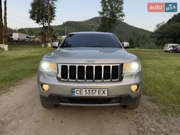 Авто Jeep Grand Cherokee 2011 № 7800316