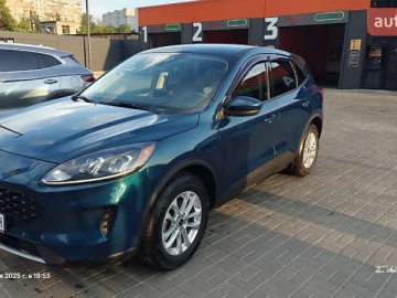 Авто Ford Escape 2020 № 7800335
