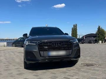 Авто Audi Q7 2020 № 7800387