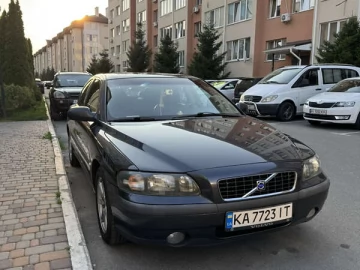 Авто Volvo S60 2002 № 7800471