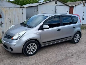 Авто Nissan Note 2008 № 7800500