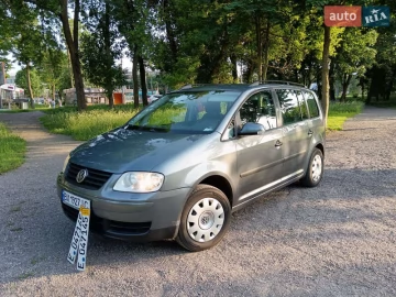 Авто Volkswagen Touran 2003 № 7800504