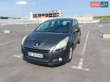 Авто Peugeot 5008 2010 № 7800549