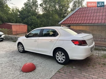 Авто Peugeot 301 2021 № 7800601