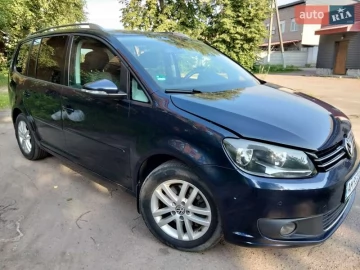 Авто Volkswagen Touran 2013 № 7800605