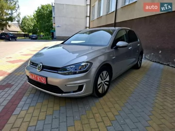 Авто Volkswagen E-Golf 2018 № 7800613