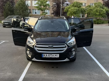 Авто Ford Escape 2018 № 7800653