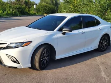 Авто Toyota Camry 2019 № 7800681