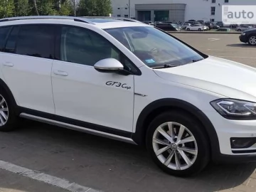 Авто Volkswagen Golf 2017 № 7800686