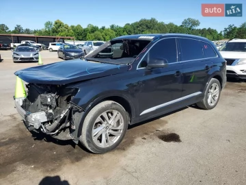 Авто Audi Q7 2021 № 7800690