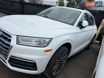 Авто Audi Q5 2020 № 7800696