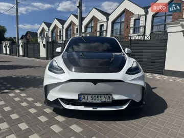 Авто Tesla Model Y 2022 № 7800722