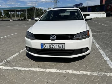 Авто Volkswagen Jetta 2010 № 7800885