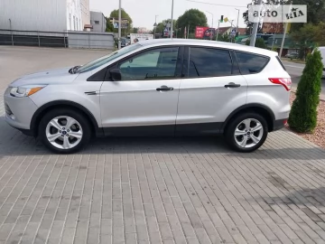 Авто Ford Escape 2015 № 7800922