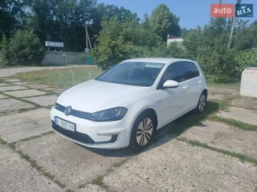 Авто Volkswagen E-Golf 2014 № 7800937