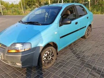 Авто Chevrolet Aveo 2005 № 7800953