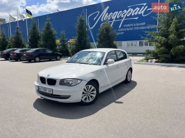 Авто BMW 1 Series 2010 № 7800957