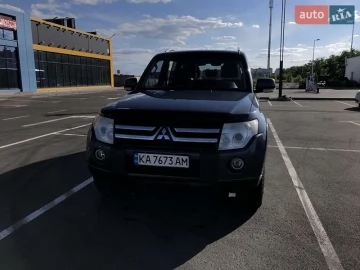 Авто Mitsubishi Pajero 2010 № 7800974