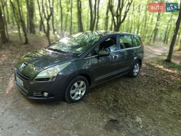 Авто Peugeot 5008 2010 № 7800992
