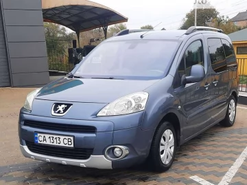 Авто Peugeot Partner 2010 № 7801109