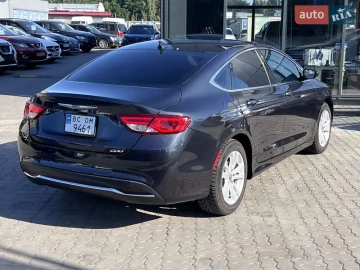 Авто Chrysler 200 2016 № 7801113