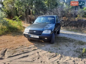 Авто Chevrolet Niva 2006 № 7801128