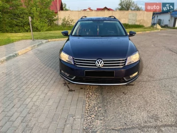 Авто Volkswagen Passat 2011 № 7801146