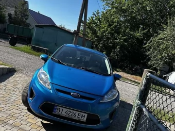 Авто Ford Fiesta 2011 № 7801171