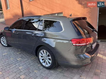 Авто Volkswagen Passat 2016 № 7801190