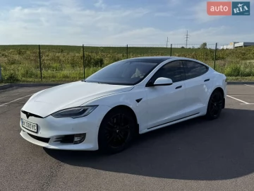 Авто Tesla Model S 2017 № 7801322