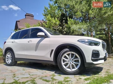 Авто BMW X5 2022 № 7801498