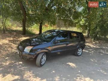 Авто Ford Fusion 2010 № 7801522
