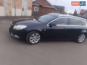 Авто Opel Insignia 2010 № 7801540