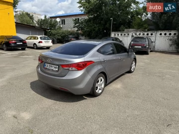 Авто Hyundai Elantra 2012 № 7801586