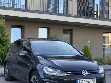 Авто Volkswagen E-Golf 2020 № 7801628