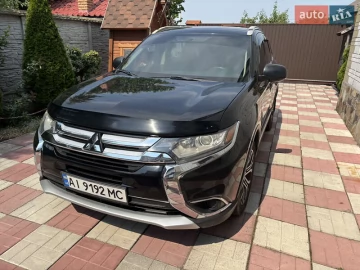 Авто Mitsubishi Outlander 2018 № 7801650