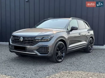 Авто Volkswagen Touareg 2021 № 7801684