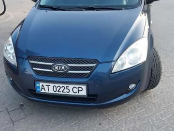 Авто KIA Ceed 2008 № 7801752