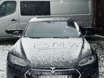 Авто Tesla Model S 2015 № 7801832