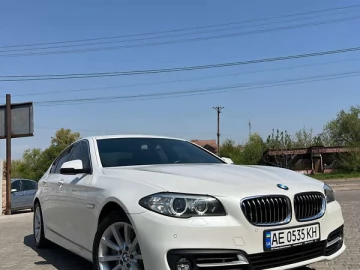 Авто BMW 5 Series 2015 № 7801862