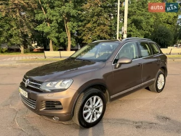 Авто Volkswagen Touareg 2013 № 7801866