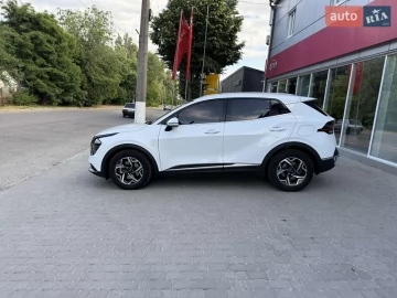 Авто KIA Sportage 2023 № 7801887