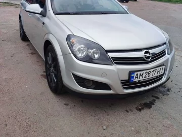 Авто Opel Astra 2011 № 7801993