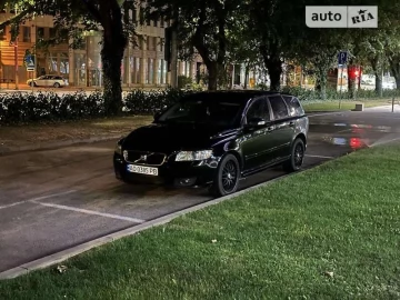 Авто Volvo V50 2008 № 7802001