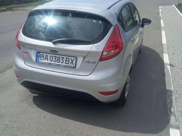 Авто Ford Fiesta 2012 № 7802023